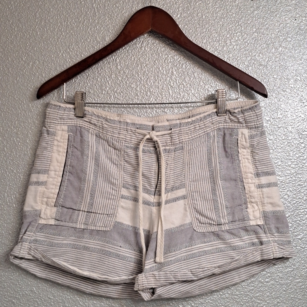 Lou & Grey Linen Blend Striped Shorts  Size S